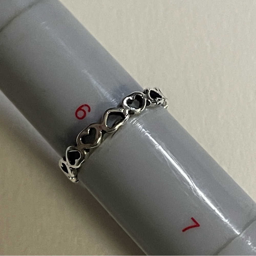 New Sterling Silver Handmade Bohemian Cut Out Heart Petite Minimalist Band Ring - Picture 5 of 9